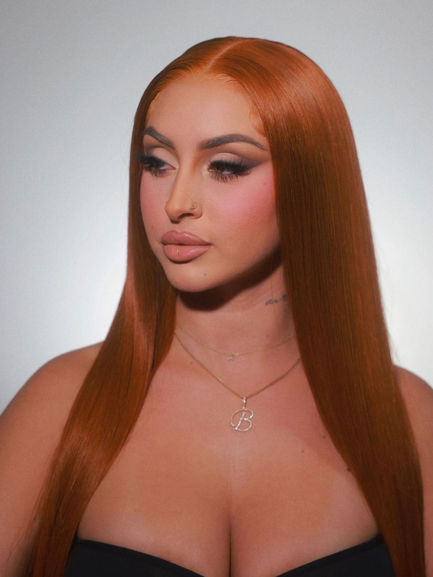 One Size Contact Us One Size Contact Us